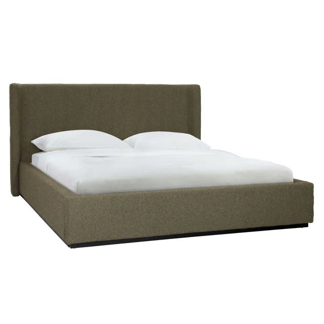 Tobias Bed